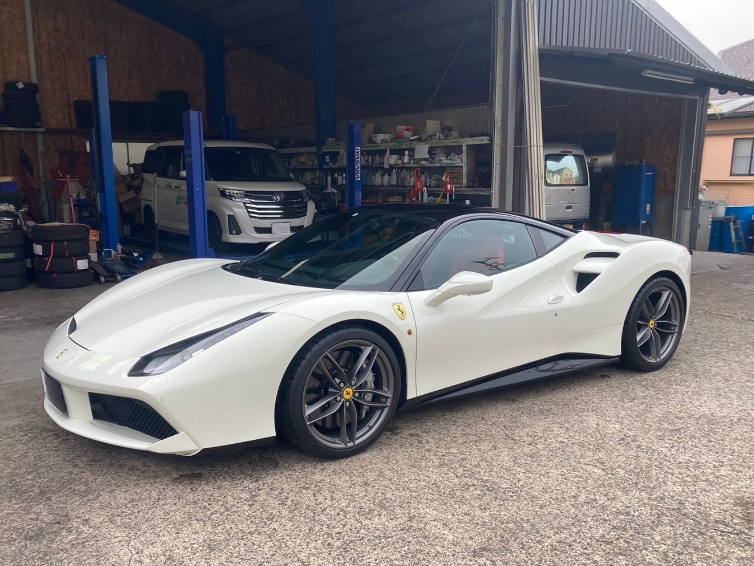 Ferrari 488 整備
